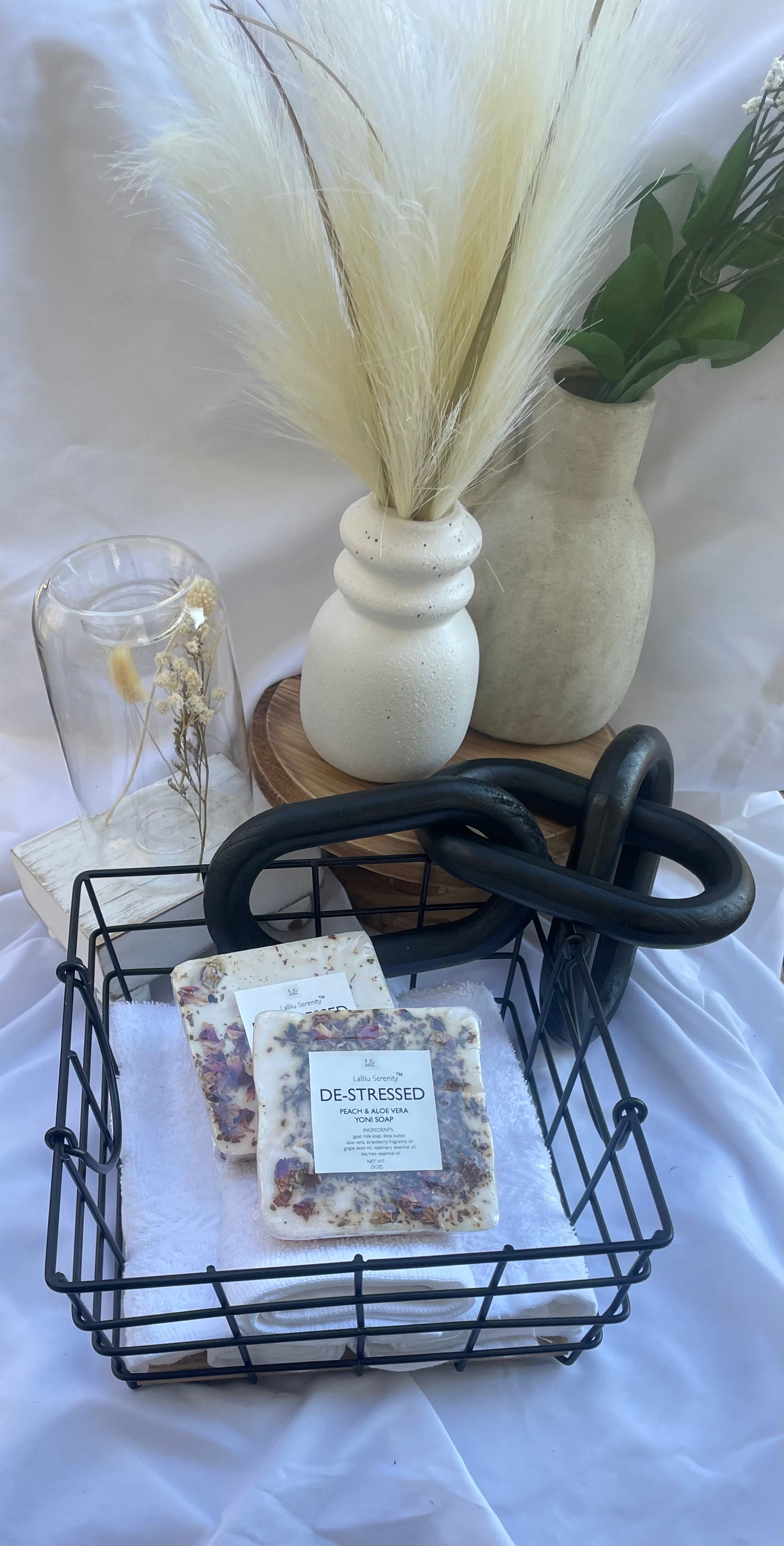 DE STRESSED YONI SOAP BAR