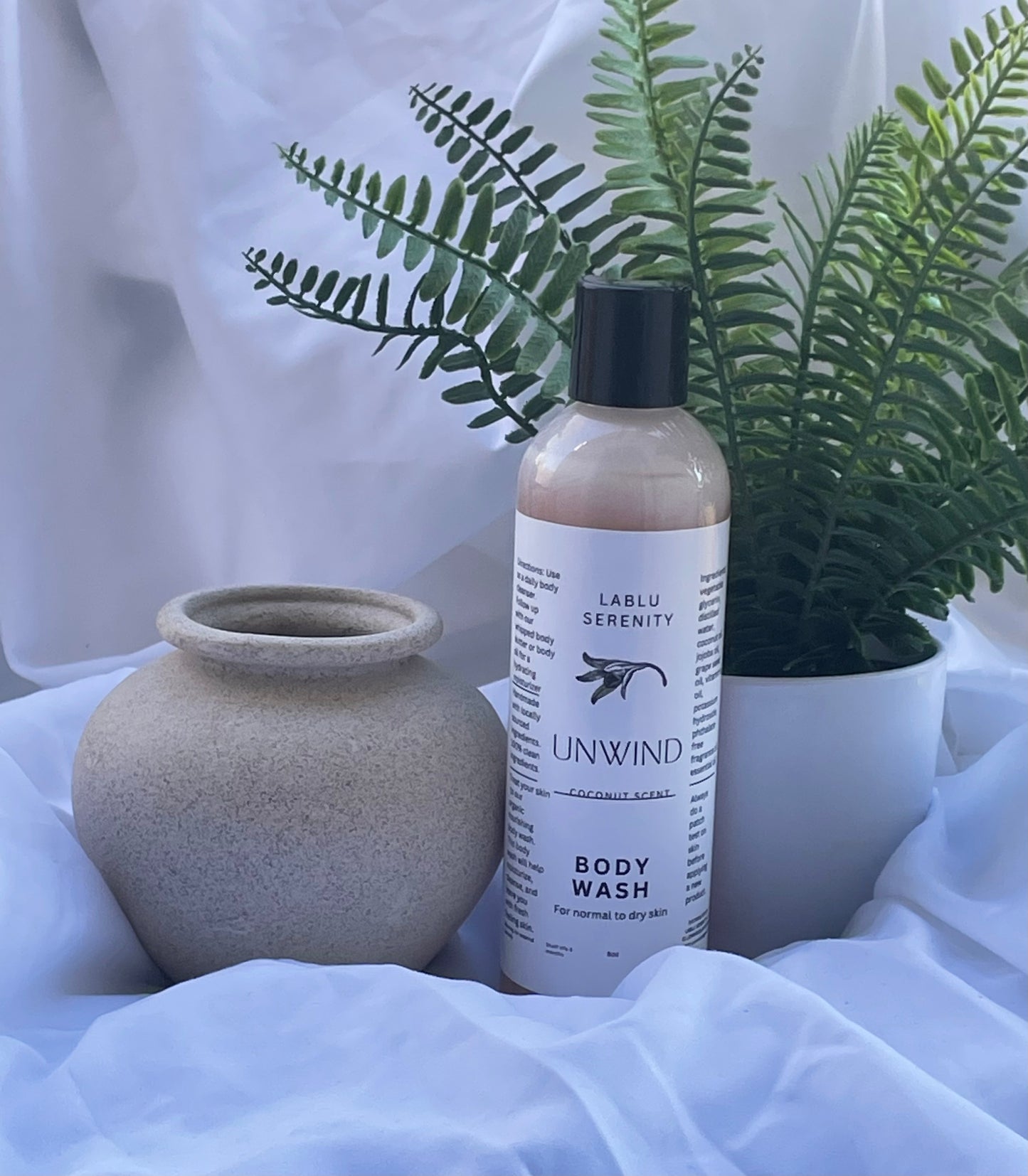 UNWIND LIQUID BODY WASH (coconut)